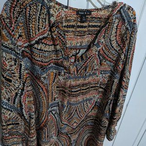 NWOT~ Women's blouse with tan colors.